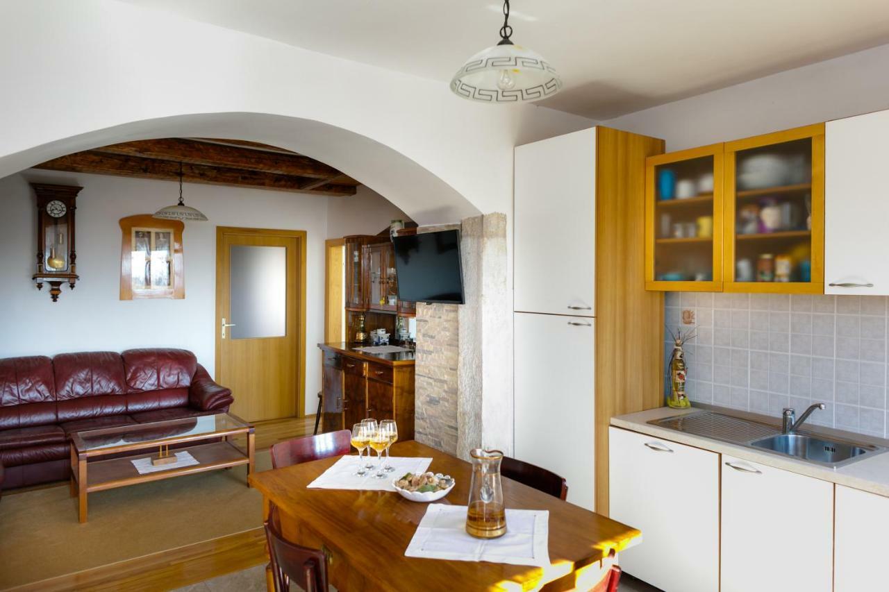 Apartment Ane Kras ภายนอก รูปภาพ